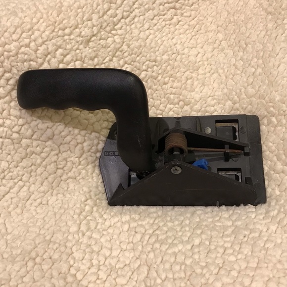 Chev Silverado Tahoe GMC Sierra Yukon Interior Door Handle 15029904  15057526 - Picture 4 of 15